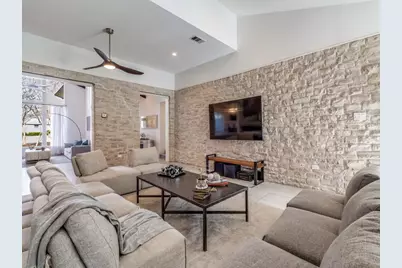 7326 Spring Valley Road, Dallas, TX 75254 - Photo 9