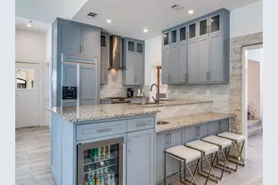 7326 Spring Valley Road, Dallas, TX 75254 - Photo 11