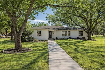 5824 Briarcliff Road, North Richland Hills, TX 76117 - Photo 1