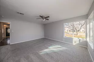 5824 Briarcliff Rd, North Richland Hills, TX 76117 - Photo 31