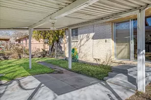 509 Lipscomb St, Bonham, TX 75418 - Photo 19