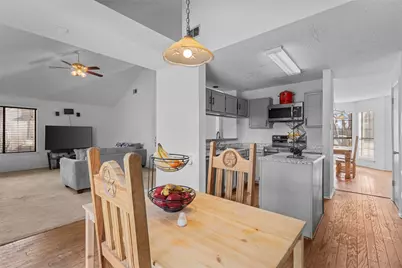 3201 Auburn Drive, Rowlett, TX 75088 - Photo 9