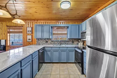 6325 Circo Drive, Granbury, TX 76049 - Photo 17