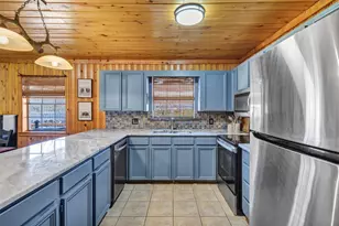 6325 Circo Dr, Granbury, TX 76049 - Photo 17