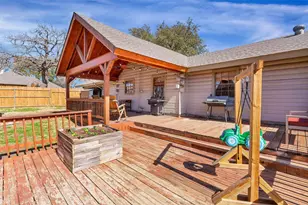 6325 Circo Dr, Granbury, TX 76049 - Photo 33