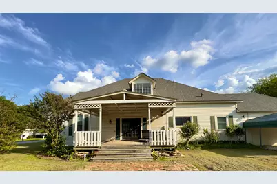 300 S Oak Street, Lorena, TX 76655 - Photo 3