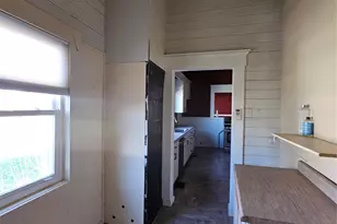 300 S Oak St, Lorena, TX 76655 - Photo 17