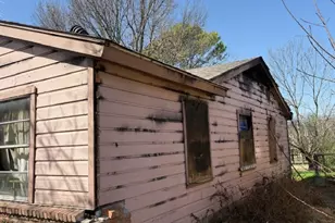 1218 Joly St, Ennis, TX 75119 - Photo 3