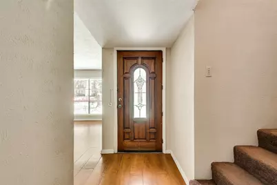 403 Arborview Drive, Garland, TX 75043 - Photo 3