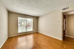 403 Arborview Dr, Garland, TX 75043 - Photo 7