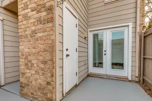 2321 Torrington Dr, Arlington, TX 76012 - Photo 23