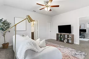 12744 Mercer Pkwy, Farmers Branch, TX 75234 - Photo 23