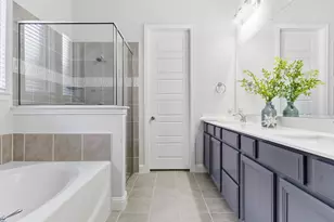 12744 Mercer Pkwy, Farmers Branch, TX 75234 - Photo 15