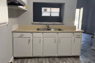 1471 10th St NE, Paris, TX 75460 - Photo 9