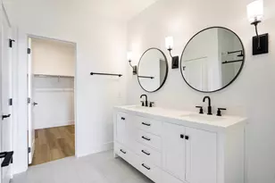 718 Sunflower Trl, Sherman, TX 75092 - Photo 17