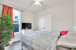 4621 Collins Ave, Dallas, TX 75210 - Photo 17