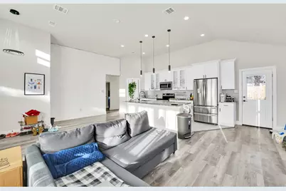4621 Collins Avenue, Dallas, TX 75210 - Photo 5