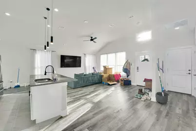 4621 Collins Avenue, Dallas, TX 75210 - Photo 11