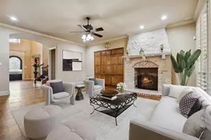 1101 King Mark Dr, Lewisville, TX 75056 - Photo 9