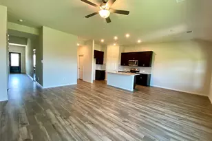 1800 Canyon Ln, Melissa, TX 75454 - Photo 9