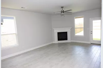 525 Magellan Road, Seagoville, TX 75159 - Photo 3