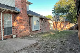 2102 Hunter Pl Ln, Arlington, TX 76006 - Photo 39