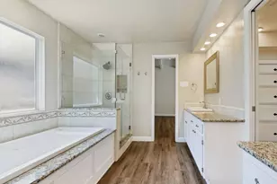 108 Wellesley Dr, Irving, TX 75062 - Photo 23