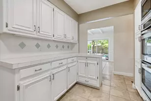 108 Wellesley Dr, Irving, TX 75062 - Photo 15