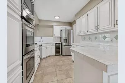 108 Wellesley Drive, Irving, TX 75062 - Photo 13