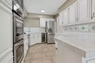 108 Wellesley Dr, Irving, TX 75062 - Photo 13