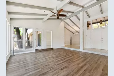 108 Wellesley Drive, Irving, TX 75062 - Photo 3