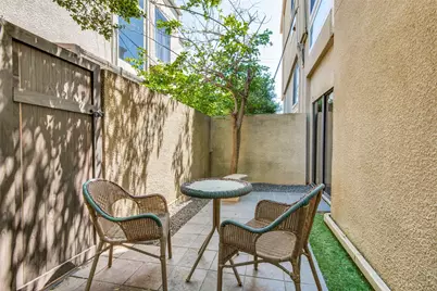 2509 Welborn Street #B, Dallas, TX 75219 - Photo 25