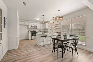 1720 Schumac Ln, Bedford, TX 76022 - Photo 13