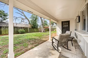 1720 Schumac Ln, Bedford, TX 76022 - Photo 27