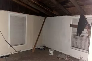 311 S Jernigan St, Bells, TX 75414 - Photo 9