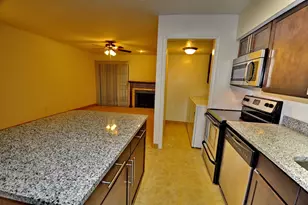 6910 Skillman St, Dallas, TX 75231 - Photo 13