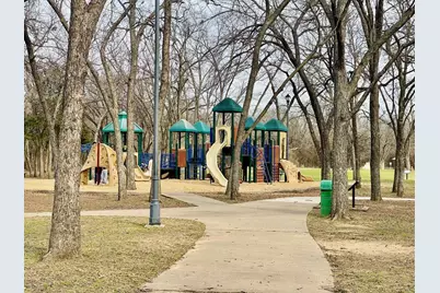 758 Red Oak Drive, Lewisville, TX 75067 - Photo 17