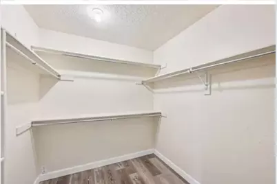 758 Red Oak Drive, Lewisville, TX 75067 - Photo 9