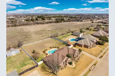 409 Panther Peak Drive, Midlothian, TX 76065 - Photo 9