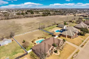 409 Panther Peak Dr, Midlothian, TX 76065 - Photo 9