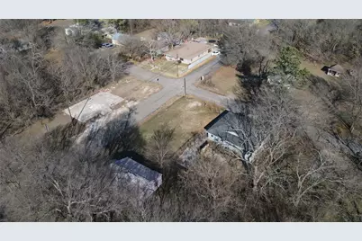 1481 NE 10, Paris, TX 75460 - Photo 11