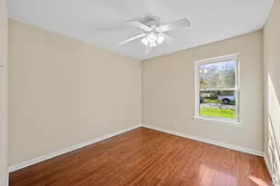 402 Phillips St, Mansfield, TX 76063 - Photo 15