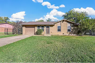 402 Phillips Street, Mansfield, TX 76063 - Photo 1