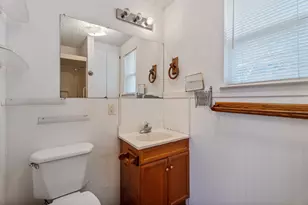 1303 W Seneca Ct, Granbury, TX 76048 - Photo 17