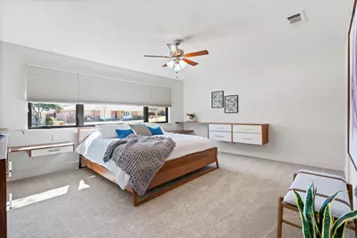 9671 Fallbrook Drive, Dallas, TX 75243 - Photo 17