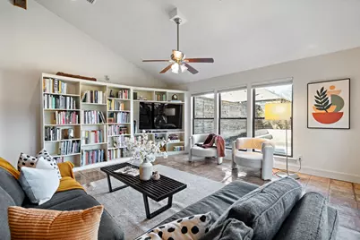 9671 Fallbrook Drive, Dallas, TX 75243 - Photo 15