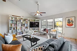 9671 Fallbrook Dr, Dallas, TX 75243 - Photo 15