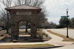 4933 Bacon Dr, Fort Worth, TX 76244 - Photo 5