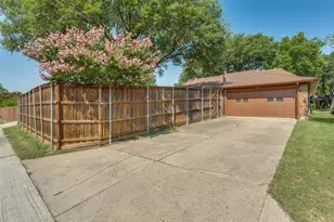 1016 Ledgemont Dr, Plano, TX 75025 - Photo 25