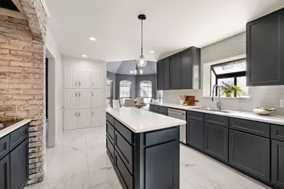 504 Sagebrush Street, Colleyville, TX 76034 - Photo 3